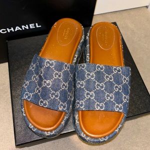 Gucci sandals